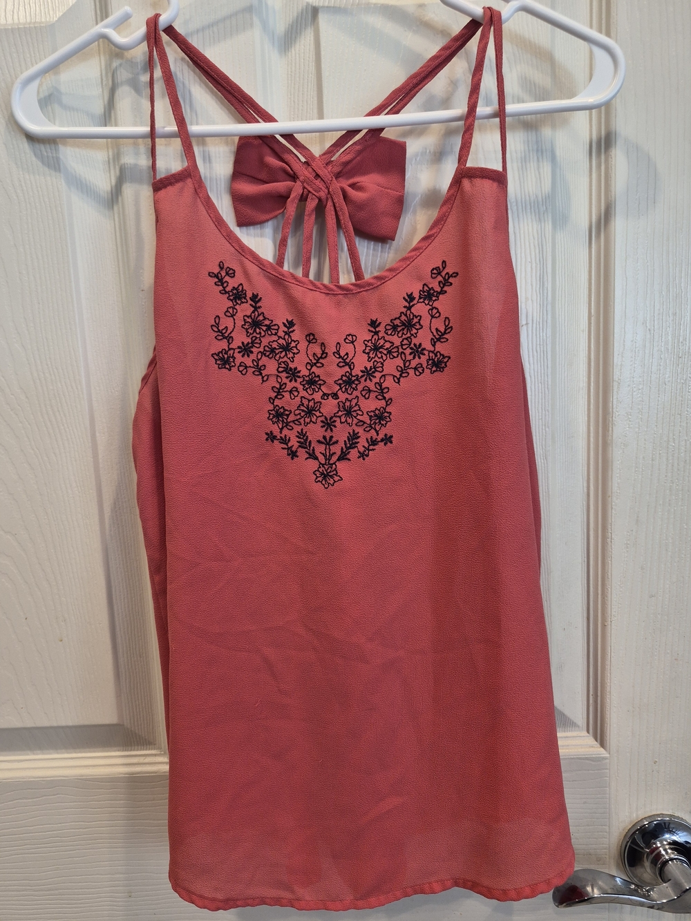 5/25 Women's Coral Embroidered Bow-Back Tank Top